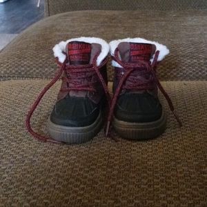 Osh Kosh bgosh toddler boots black/Brown